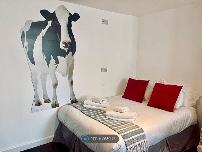 1 Bedroom Flat To Rent In Oriental Place, Brighton, BN1