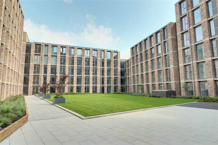 2 Bedroom Apartment To Rent In Burlington Square, Boundary Lane, Manchester, M15