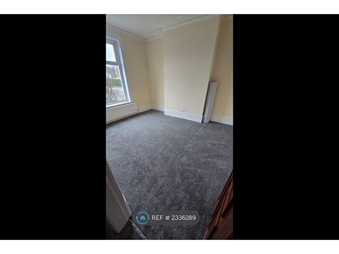 3 Bedroom Terraced House To Rent In Blackburn Road, Darwen, BB3