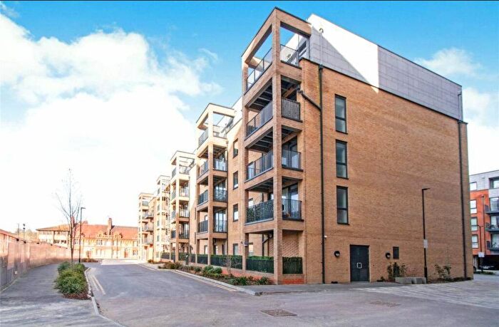 2 Bedroom Property To Rent In Brewers Square, Dartford, Kent, DA1