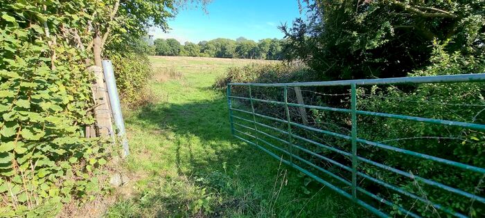 Land For Sale In Hogpits Bottom, Hemel Hempstead, HP3