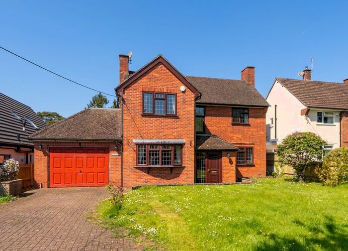 5 Bedroom Detached House For Sale In Highland Road, Badgers Mount, Sevenoaks, TN14