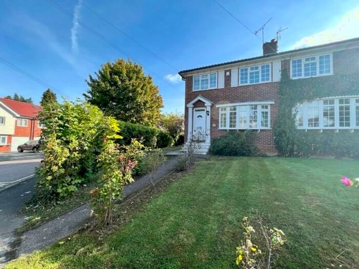 3 Bedroom House To Rent In Billericay, CM12