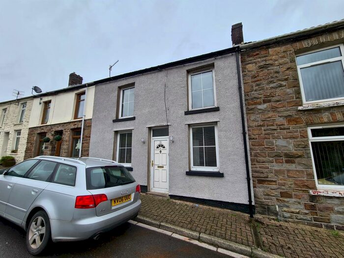 3 Bedroom Terraced House To Rent In Vale View Terrace, Nantymoel, Bridgend, CF32