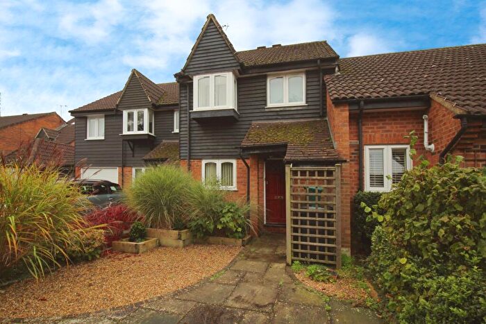 3 Bedroom Terraced House To Rent In Kite Field, Berkhamsted, HP4