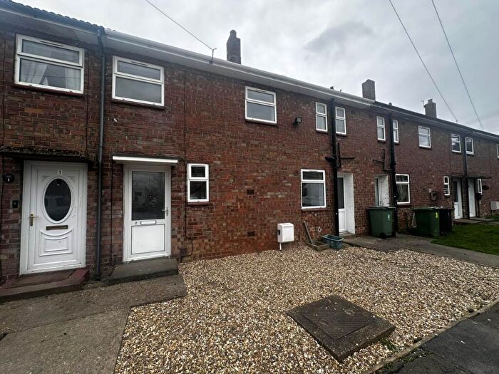 3 Bedroom Terraced House To Rent In Trenchard Close, Immingham, DN40