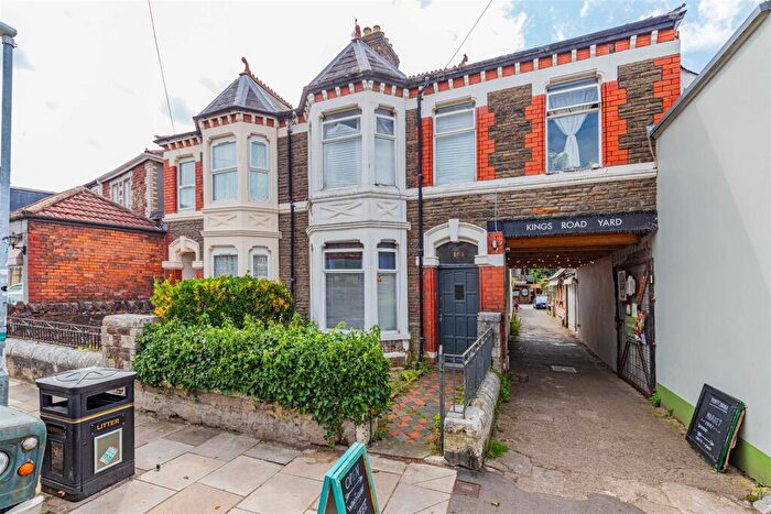 4 Bedroom End Of Terrace House For Sale In Kings Road, Cardiff, CF11