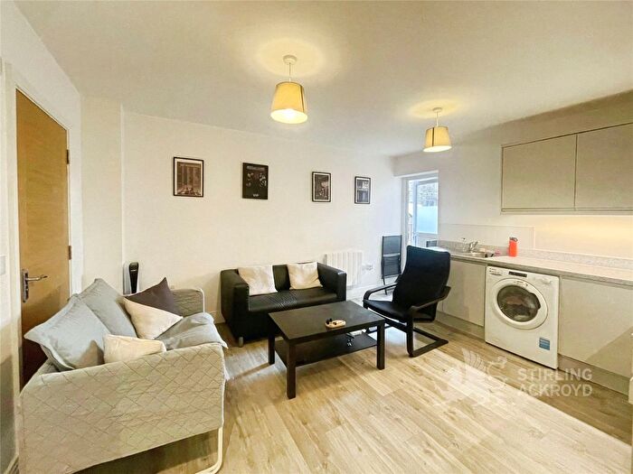 2 Bedroom Flat To Rent In Victoria Street, Englefield Green, Egham, Surrey, TW20