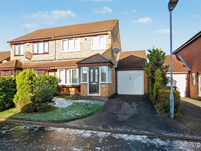3 Bedroom Semi Detached House For Sale In Murrayfield, Seghill, NE23