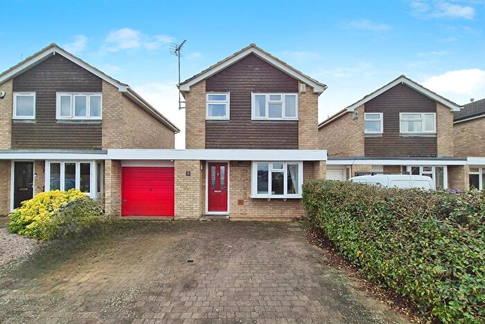 3 Bedroom Detached House For Sale In Thackers Way, Deeping St. James, Peterborough, PE6