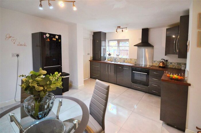 3 Bedroom Semi-Detached House For Sale In Leicester Road, Measham, Swadlincote, Leicestershire, DE12