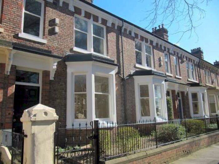 2 Bedroom Flat To Rent In Stanhope Road Ground Floor, Darlington, DL3