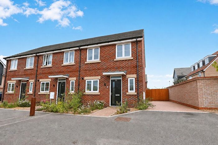 3 Bedroom End Of Terrace House For Sale In Jones Hill, Hampton Heights, Peterborough, PE7