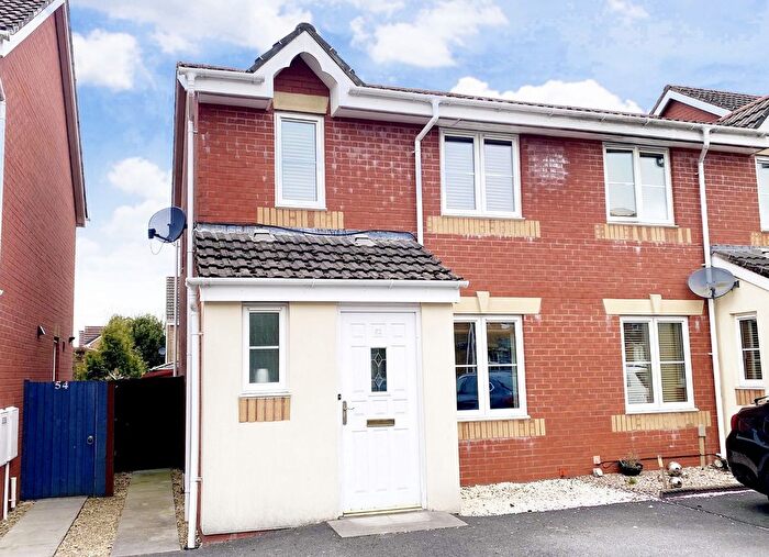 3 Bedroom Semi-Detached House For Sale In Llys Ael Y Bryn, Birchgrove, Swansea, City And County Of Swansea., SA7