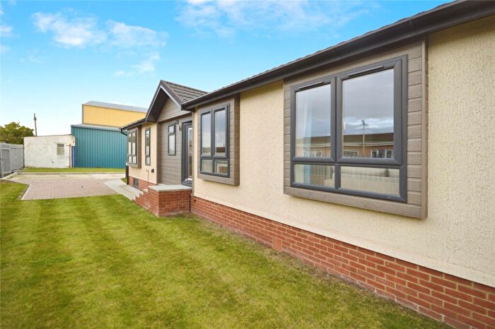 2 Bedroom Park Home For Sale In Shore Drive, Hoo, Rochester, Kent, ME3