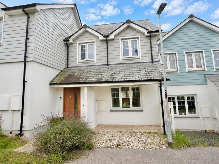 2 Bedroom Terraced House For Sale In Padstow, PL28