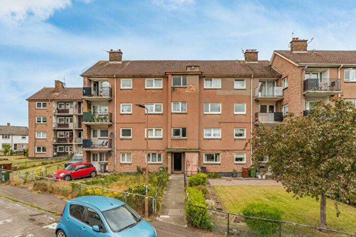 2 Bedroom Flat For Sale In / Ardshiel Avenue, Edinburgh, EH4