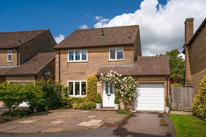 3 Bedroom Detached House For Sale In Park Farm, Bourton-on-the-Water, Cheltenham, Gloucestershire, GL54