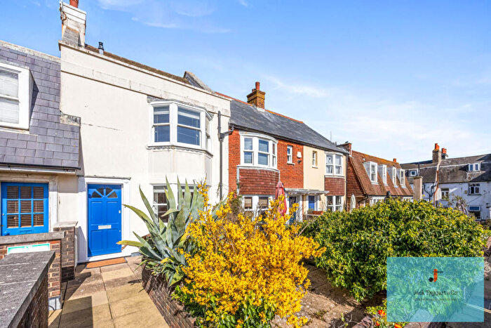 2 Bedroom Maisonette For Sale In Dukes Lane, Brighton, BN1