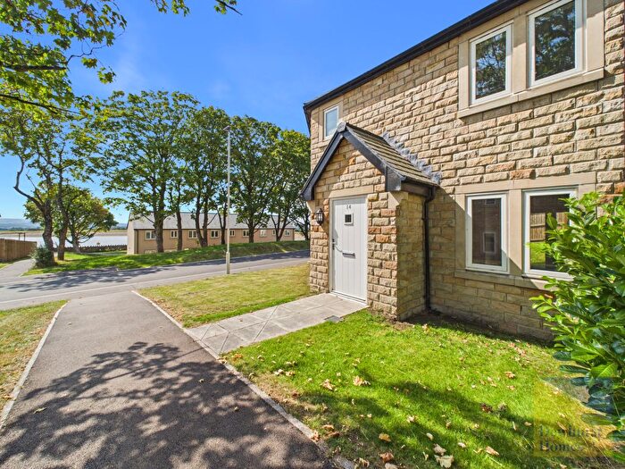 3 Bedroom Terraced House For Sale In Hall Barn Drive, Longridge, PR3