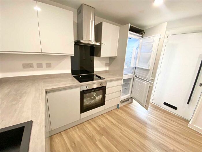 1 Bedroom Terraced House To Rent In Church Street, Ruddington, Nottingham, NG11