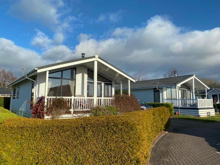 2 Bedroom Park Home For Sale In St. Pierre Country Park, Portskewett, Caldicot, NP26
