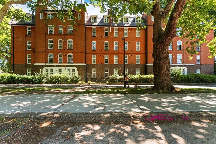 1 Bedroom Flat For Sale In London Fields East Side, Hackney, E8