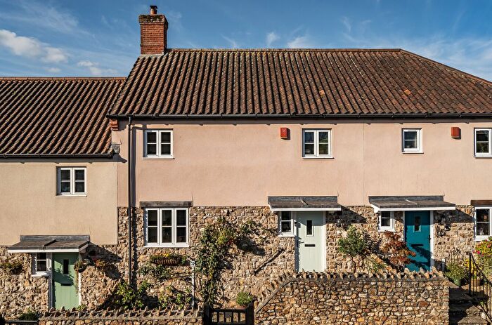 3 Bedroom Detached House For Sale In Standerwick Orchard, Broadway, Ilminster, Somerset, TA19