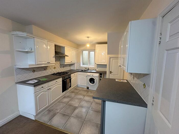 2 Bedroom House To Rent In Fairfield Road, Lancaster, LA1