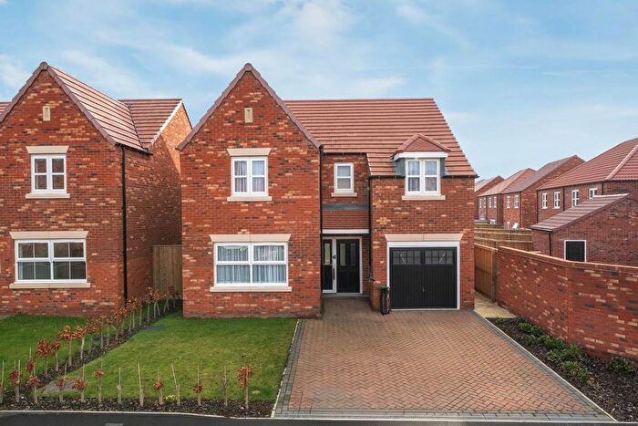 4 Bedroom Detached House For Sale In Montague Grove, Tockwith, York, YO26