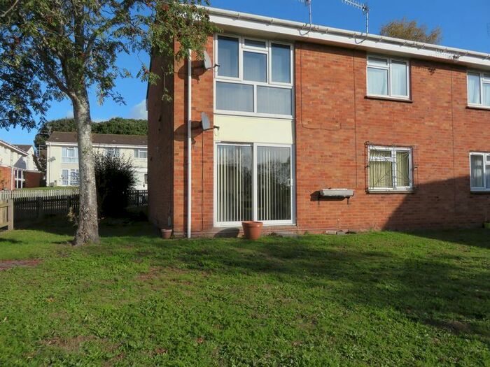 1 Bedroom Flat To Rent In Abbeville Close, St. Leonards, Exeter, EX2