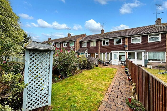 3 Bedroom Terraced House To Rent In Mayfield, East Preston, West Sussex, BN16