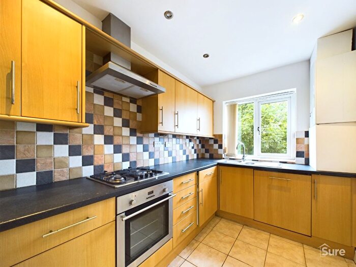 2 Bedroom Flat To Rent In Lime Lodge, Lime Walk, Littleover, DE23