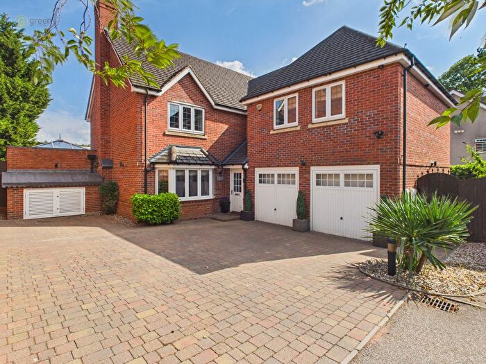 4 Bedroom Detached House For Sale In Sutton Road, Mile Oak, Tamworth, B78