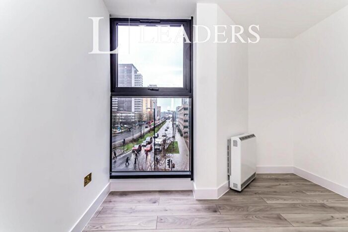 2 Bedroom Apartment To Rent In St Michaels Road, CR0