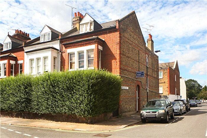 2 Bedroom Flat To Rent In Dalling Road, Brackenbury Village, London, W6