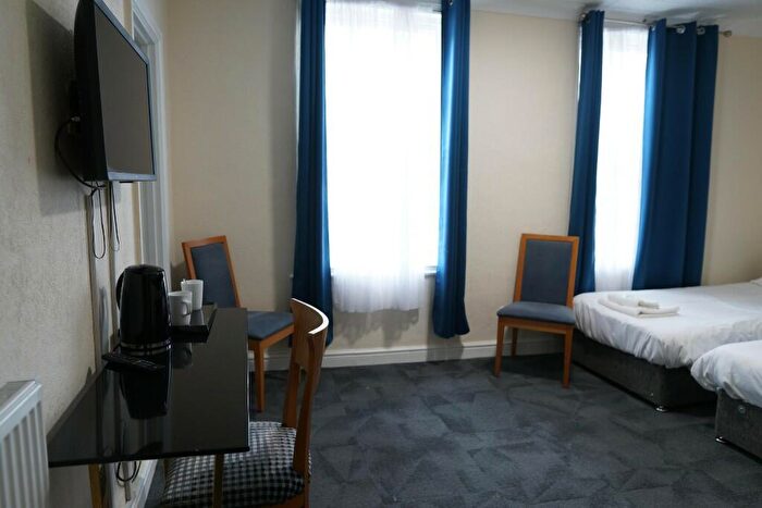1 Bedroom Serviced Apartments To Rent In Market Place, Kettering, Northamptonshire, NN16