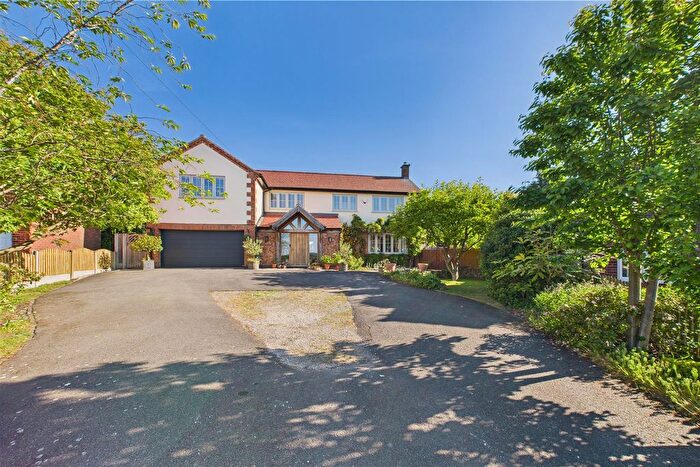 4 Bedroom Detached House For Sale In Rectory Road, Church Warsop, Mansfield, NG20