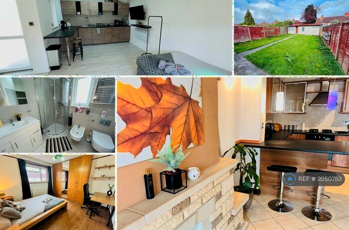 4 Bedroom Semi-Detached House To Rent In Minehead Road, Bristol, BS4