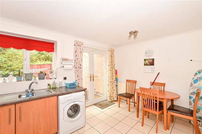 3 Bedroom End Terrace House For Sale In Pevensey Road, Southwater, West Sussex, RH13