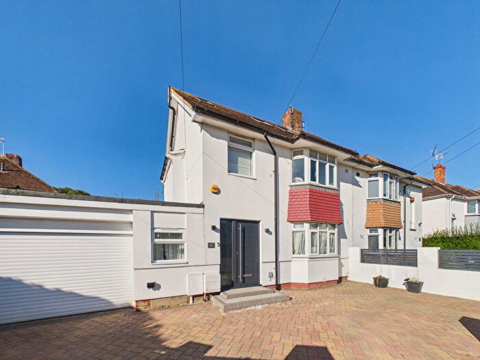 3 Bedroom Semi-Detached House For Sale In Beechers Road, Portslade, BN41