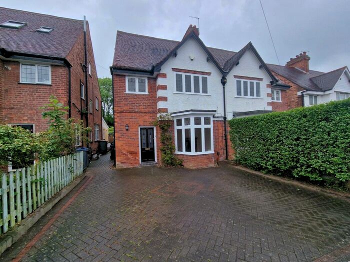 4 Bedroom Semi-Detached House To Rent In Royal Road, Sutton Coldfield, B72