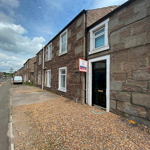 2 Bedroom Flat To Rent In Glover Street, Craigie, Perthshire, PH2