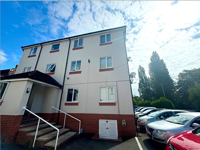 2 Bedroom Flat To Rent In Walthall Street, Crewe, CW2