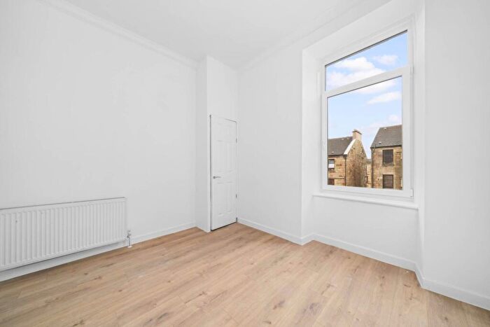 1 Bedroom Flat To Rent In Govanhill Street, Govanhill, G42