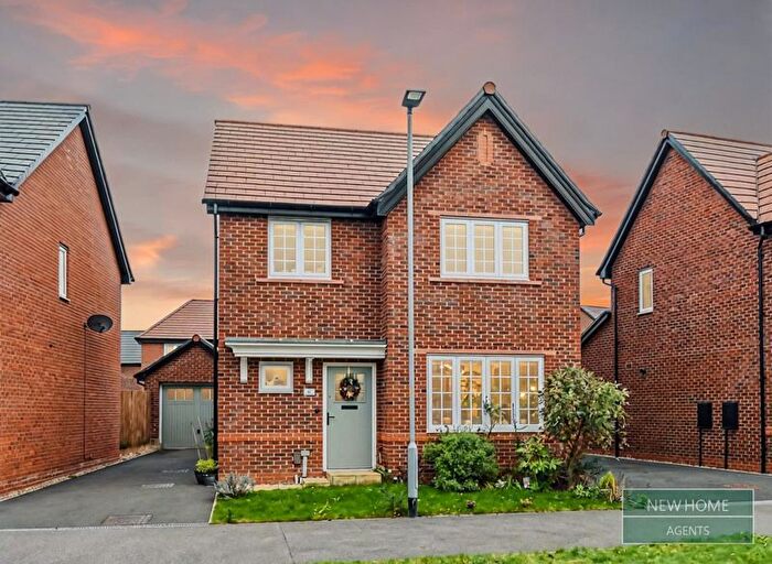 4 Bedroom Detached House For Sale In Watergrove Crescent, Great Sankey, Warrington, WA5