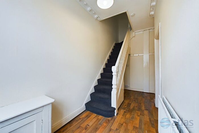 3 Bedroom Terraced House To Rent In Nicander Road, Allerton, L18