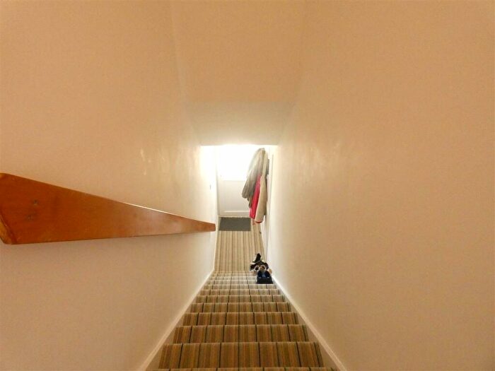 1 Bedroom Flat To Rent In Forth Close, Fareham, PO14