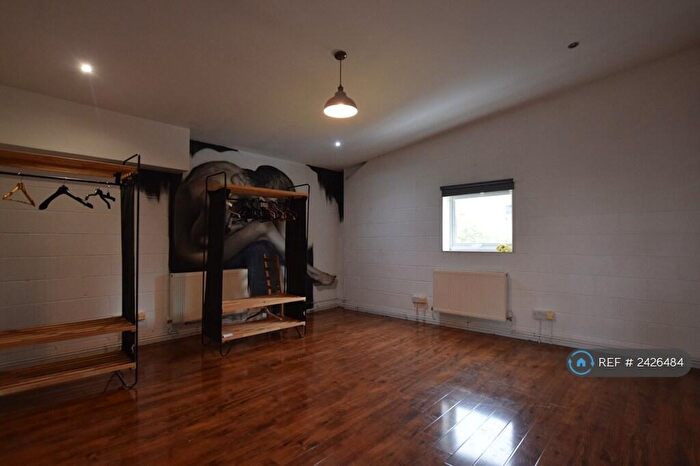 3 Bedroom Flat To Rent In Enterprise House, Bristol, BS16
