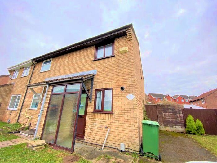 2 Bedroom End Of Terrace House To Rent In Lower Acre Caerau Cardiff, CF5